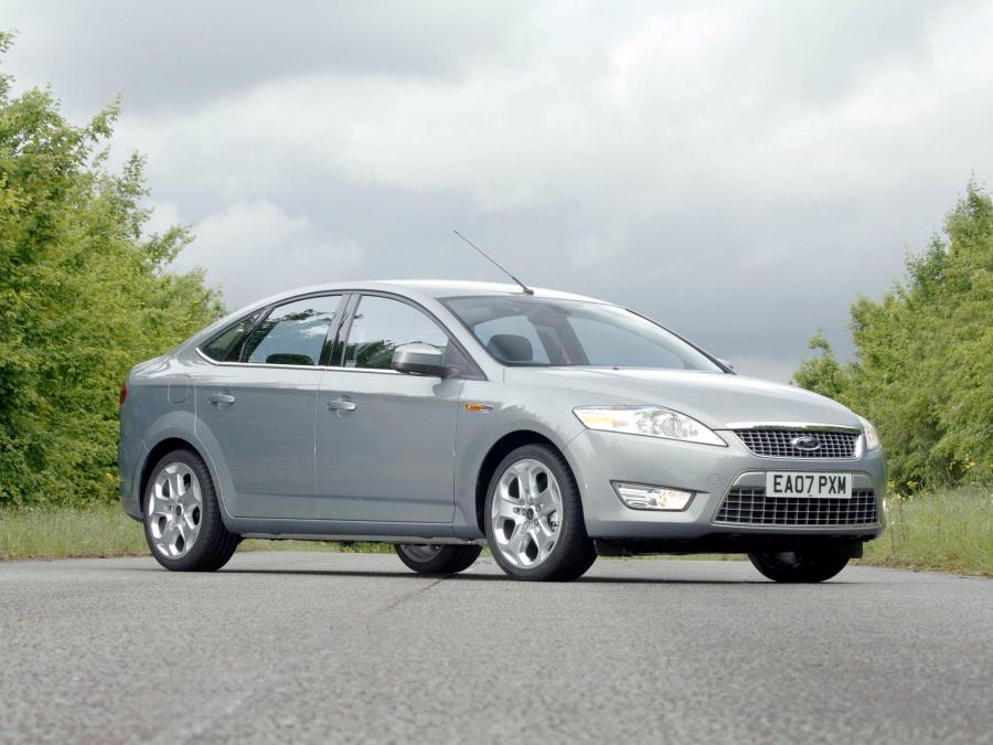  Ford Mondeo Hatchback 2007 года  (UK) (фото 18 из 19)